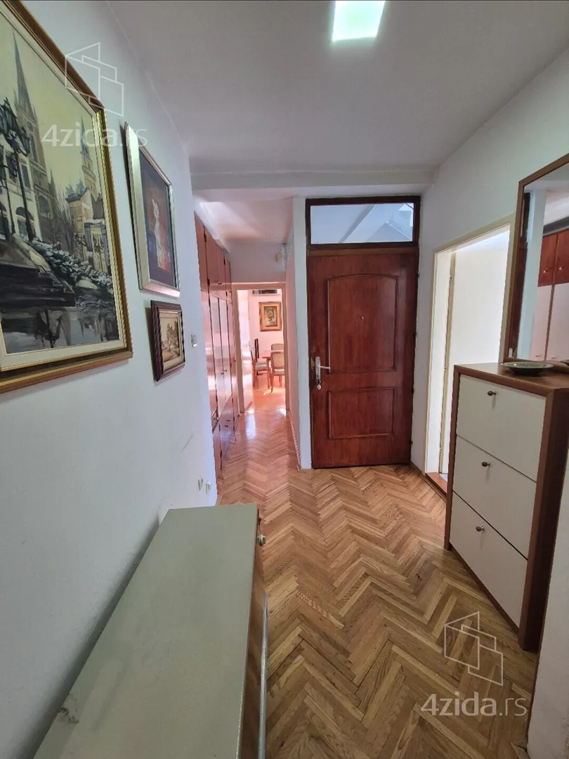 Dvosoban stan na prodaju, Milovana Šaranovića, 140.000€, 48m² — 10
