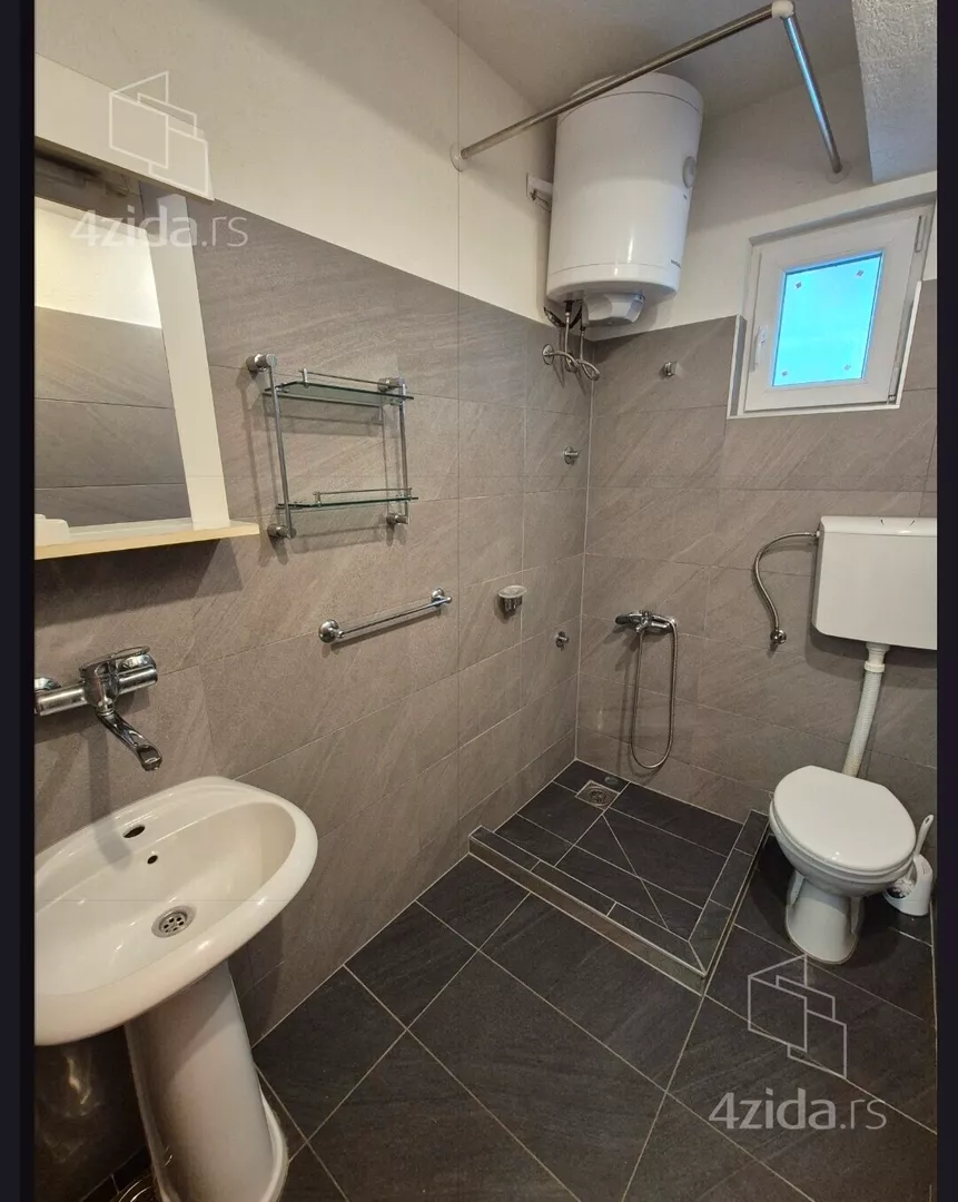 Dvosoban stan na prodaju, Milovana Šaranovića, 140.000€, 48m² — 11