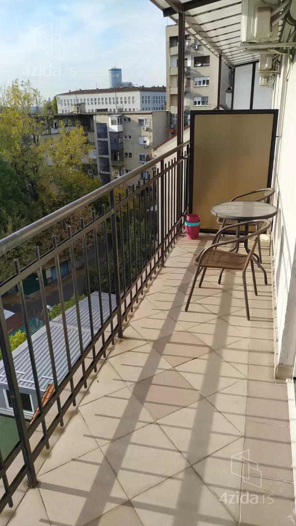 Dvosoban stan na prodaju, Nebojšina, 229.500€, 68m² — 4