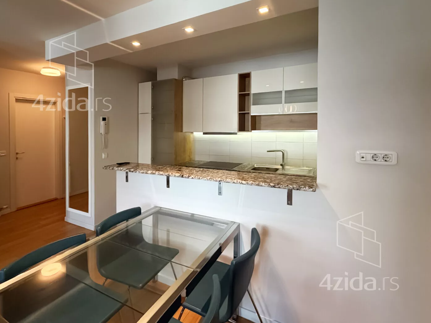 Dvosoban stan na prodaju, Uroša Martinovića 9, 290.000€, 56m² — 4