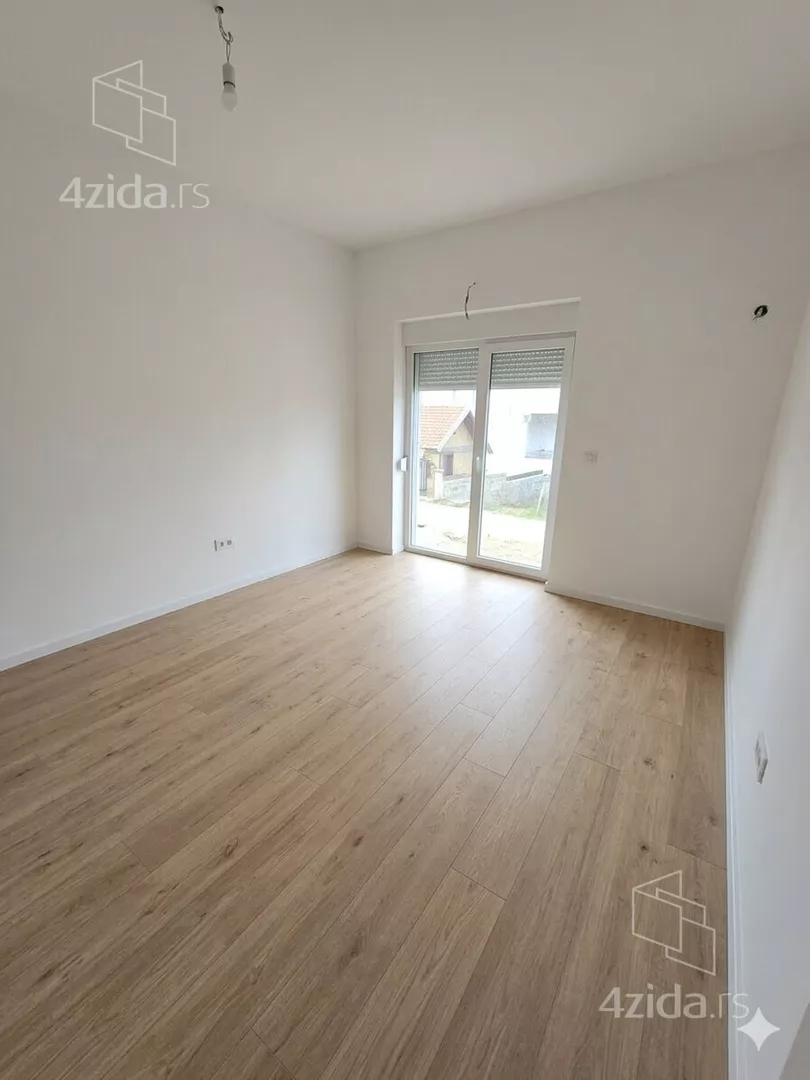 Dvosoban stan na prodaju, Višnjička Banja, 167.000€, 78m² — 4