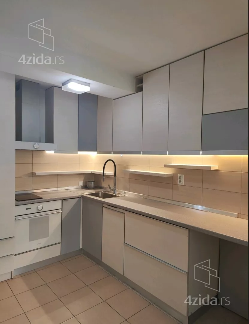 Dvosoban stan na prodaju, Vojvode Stepe, 149.900€, 40m² — 2