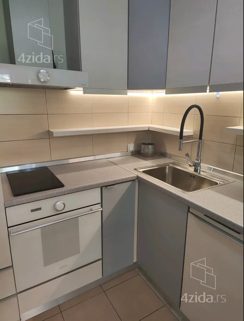 Dvosoban stan na prodaju, Vojvode Stepe, 149.900€, 40m² — 3