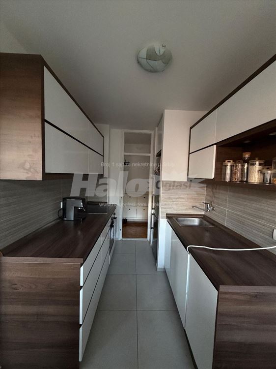 Dvosoban stan na Vozdovcu 43m2 + 9.45m2 lodja — 3