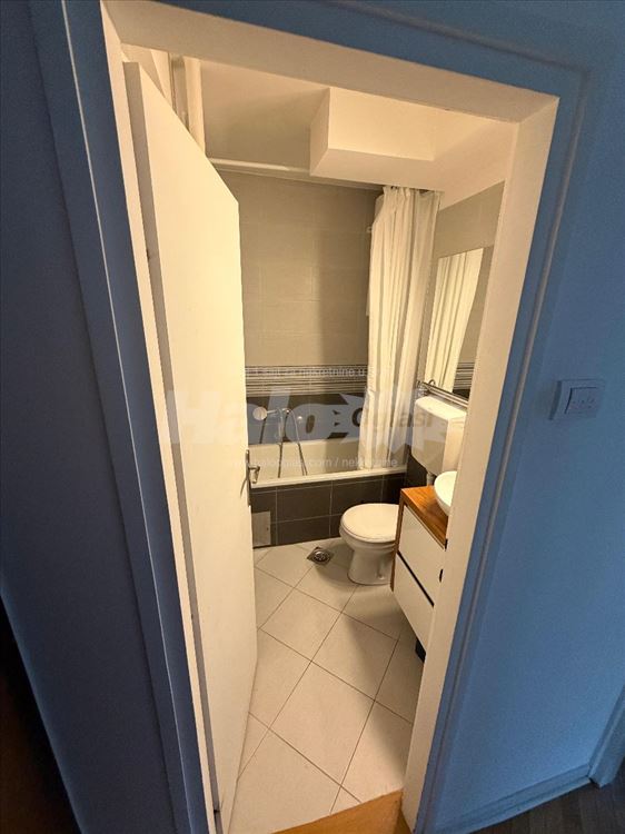 Dvosoban stan na Vozdovcu 43m2 + 9.45m2 lodja — 11