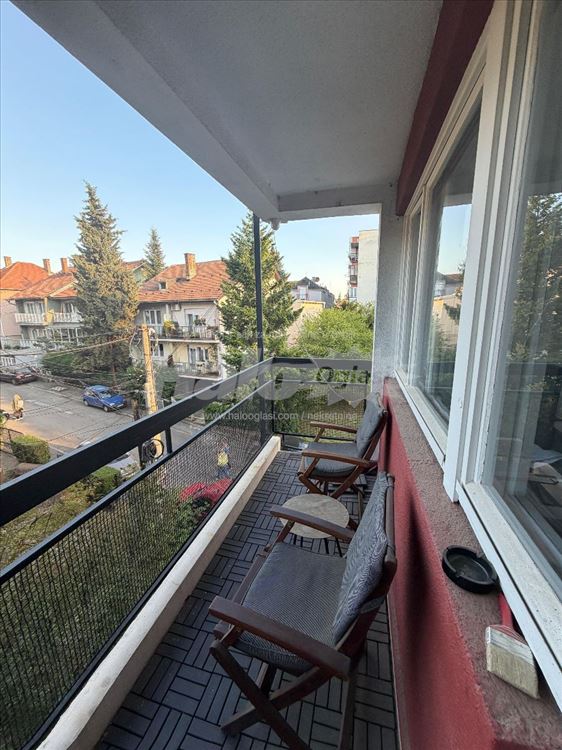 Dvosoban stan na Vozdovcu 43m2 + 9.45m2 lodja — 13