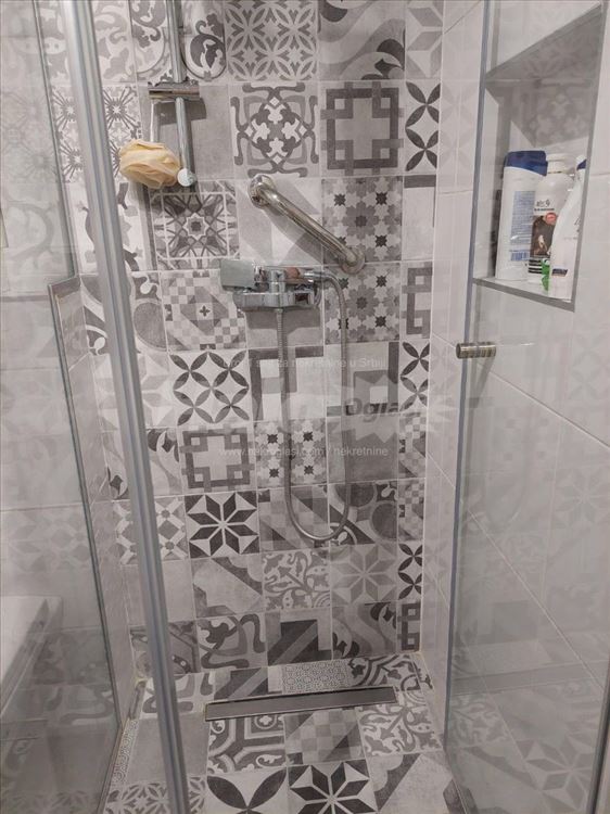 Dvosoban stan na Vračaru sa velikom terasom LUX — 7
