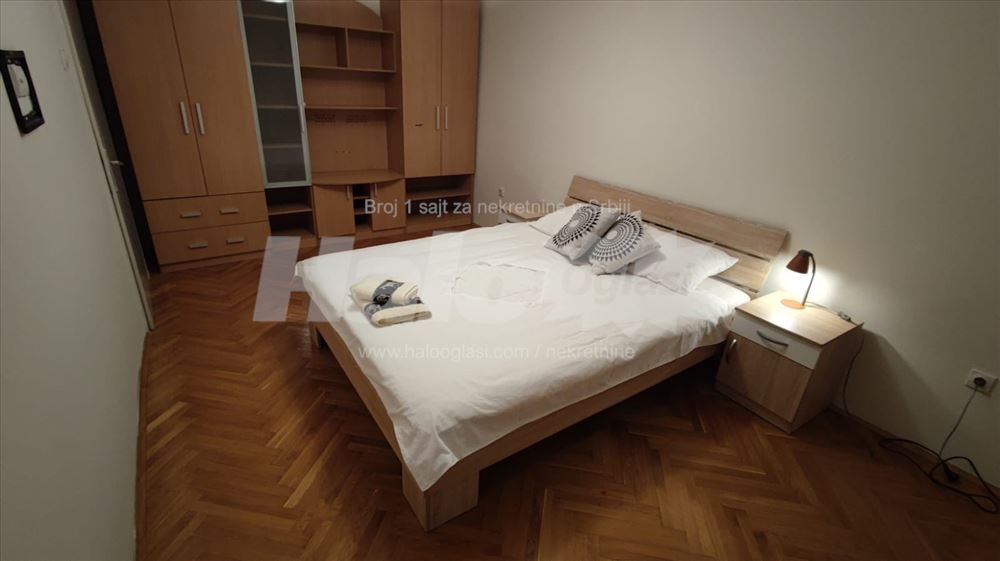 Dvosoban stan Novi Beograd Hotel Jugoslavija — 3