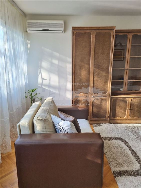 Dvosoban stan Novi Beograd Hotel Jugoslavija — 10