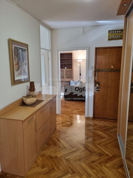 Dvosoban stan Novi Beograd Hotel Jugoslavija — 14