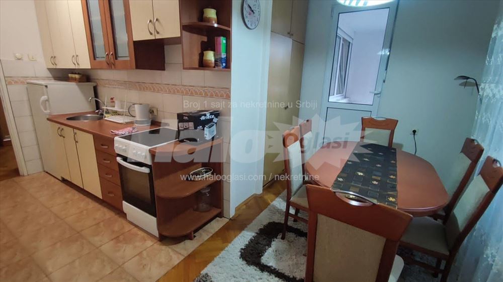Dvosoban stan Novi Beograd Hotel Jugoslavija — 15