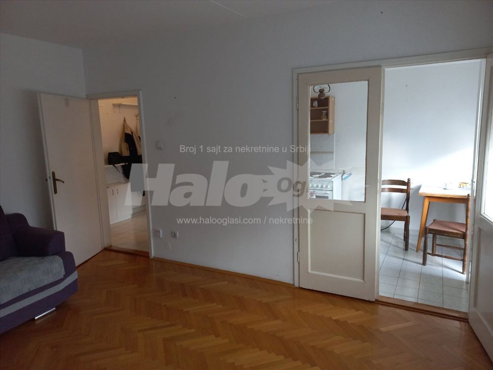 Dvosoban stan od 50m2 na Zvezdari pored Beo-Centra — 2