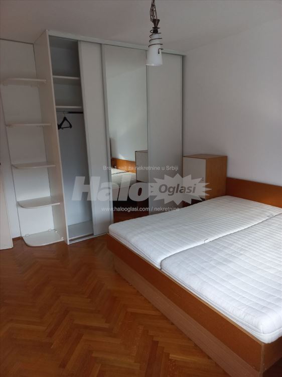 Dvosoban stan od 50m2 na Zvezdari pored Beo-Centra — 4