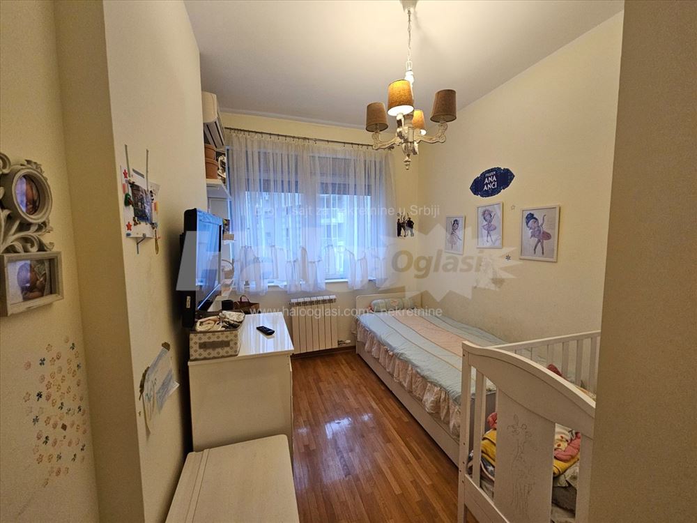 Dvosoban stan sa garažom na Banovom brdu, 53 mkv — 4