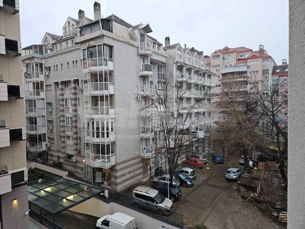 Dvosoban stan sa garažom na Banovom brdu, 53 mkv — 11