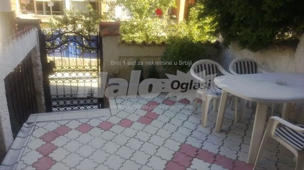 Dvosoban stan sa zasebnim dvorištem - Košutnjak — 11