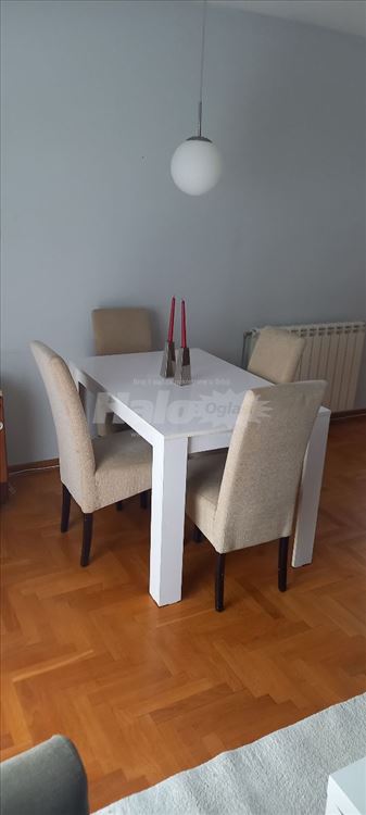 Dvosoban stan u Zemunu - Garibaldijeva novogradnja — 7