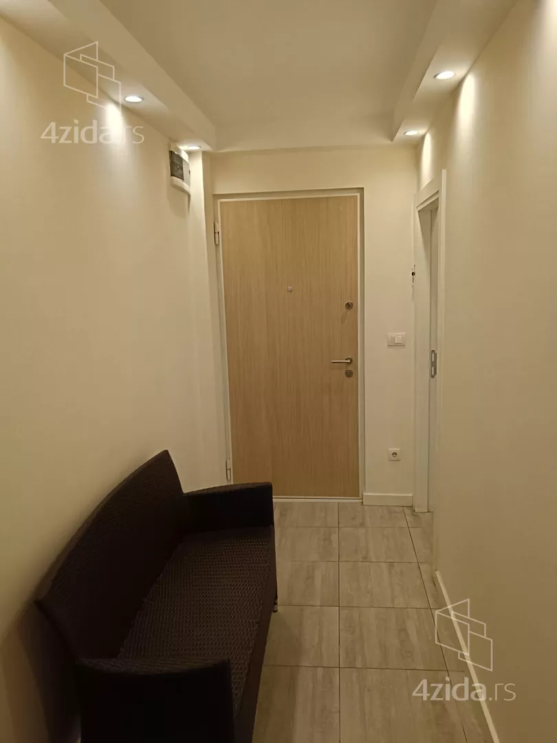 Dvosoban stan za izdavanje, Borivoja Drobnjakovića 4, 750€, 60m² — 2