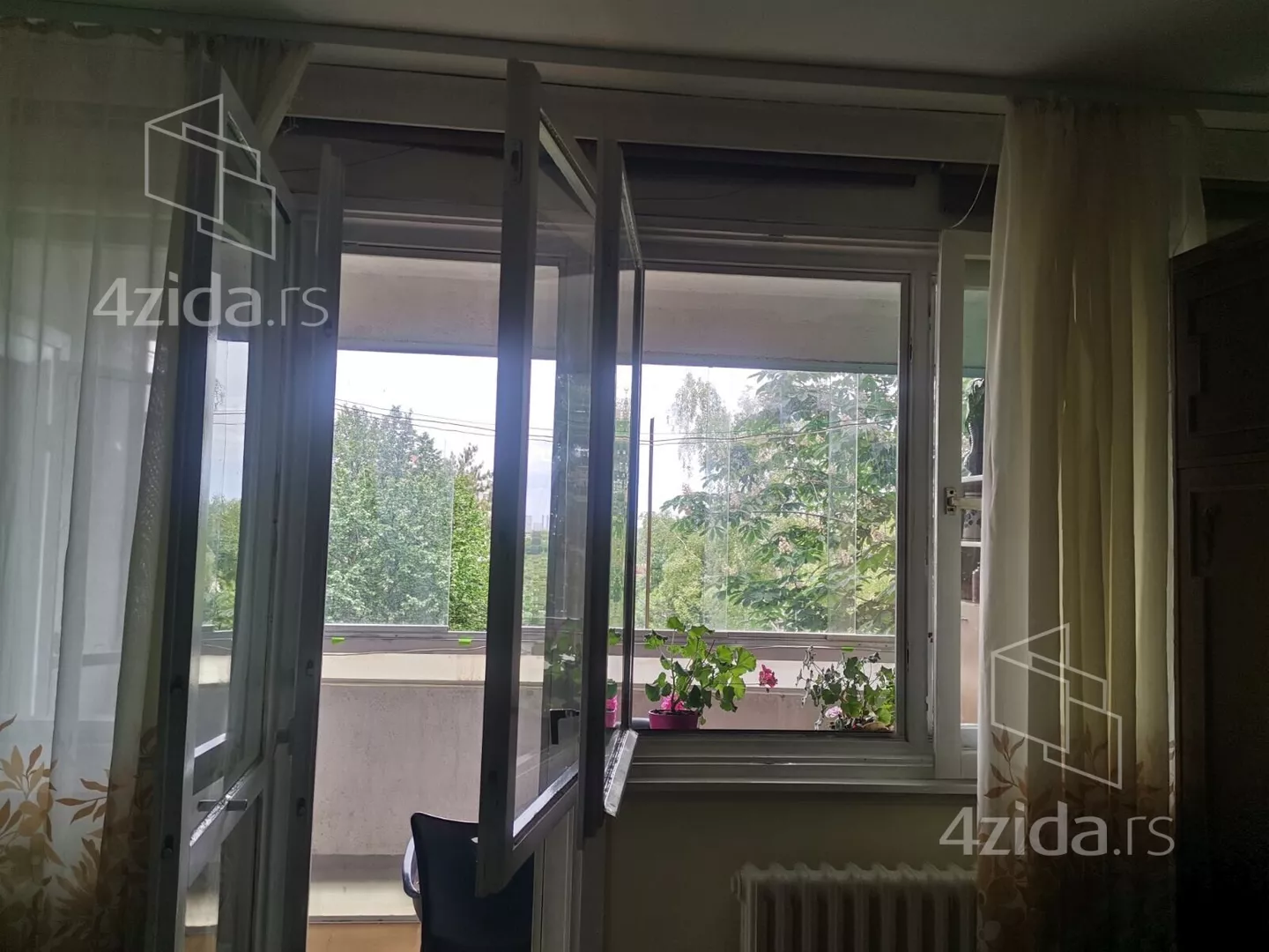 Dvosoban stan za izdavanje, Braće Jerkovića 195, 500€, 55m² — 11