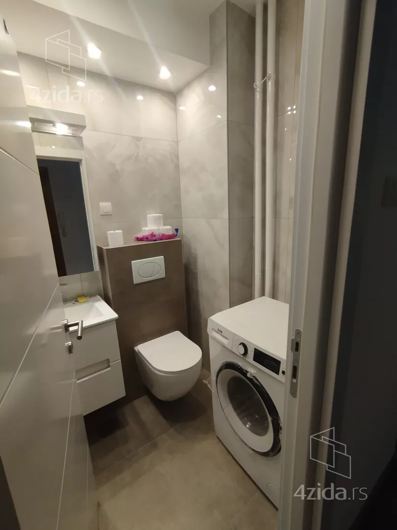 Dvosoban stan za izdavanje, Braće Jerkovića, 600€, 64m² — 4