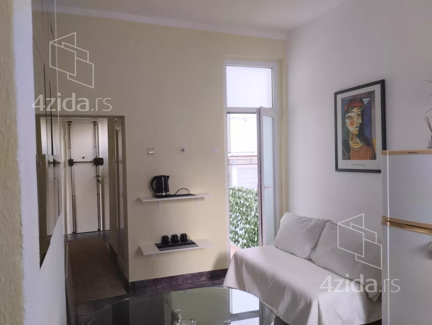 Dvosoban stan za izdavanje, Bulevar Despota Stefana 39, 850€, 60m² — 5
