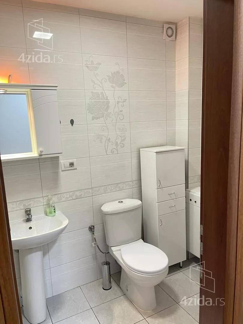 Dvosoban stan za izdavanje, Burgerovih, 500€, 55m² — 15