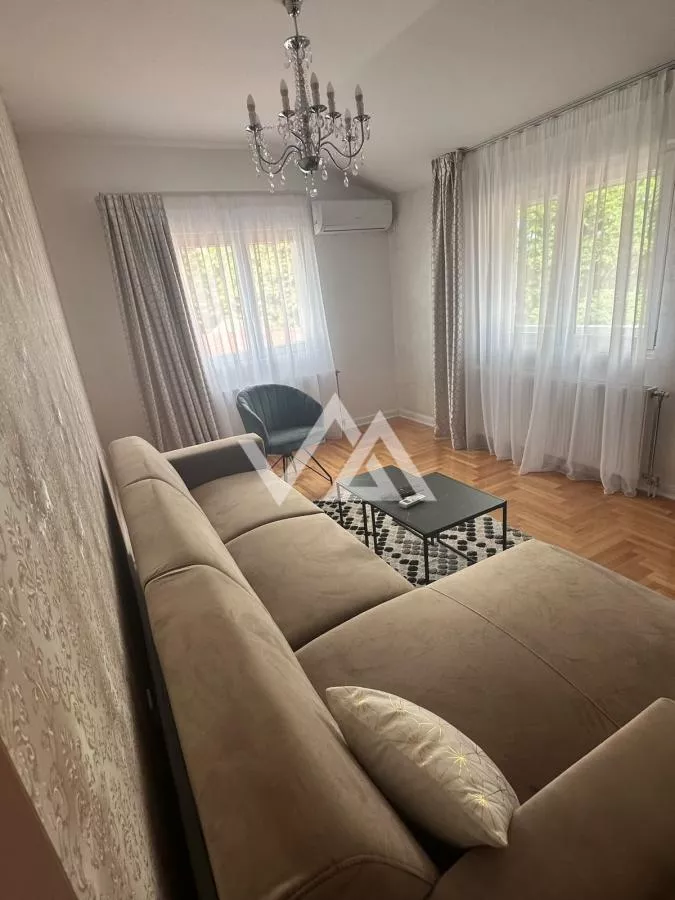 Dvosoban stan za izdavanje, Cara Dušana 107, 650€, 60m² — 2
