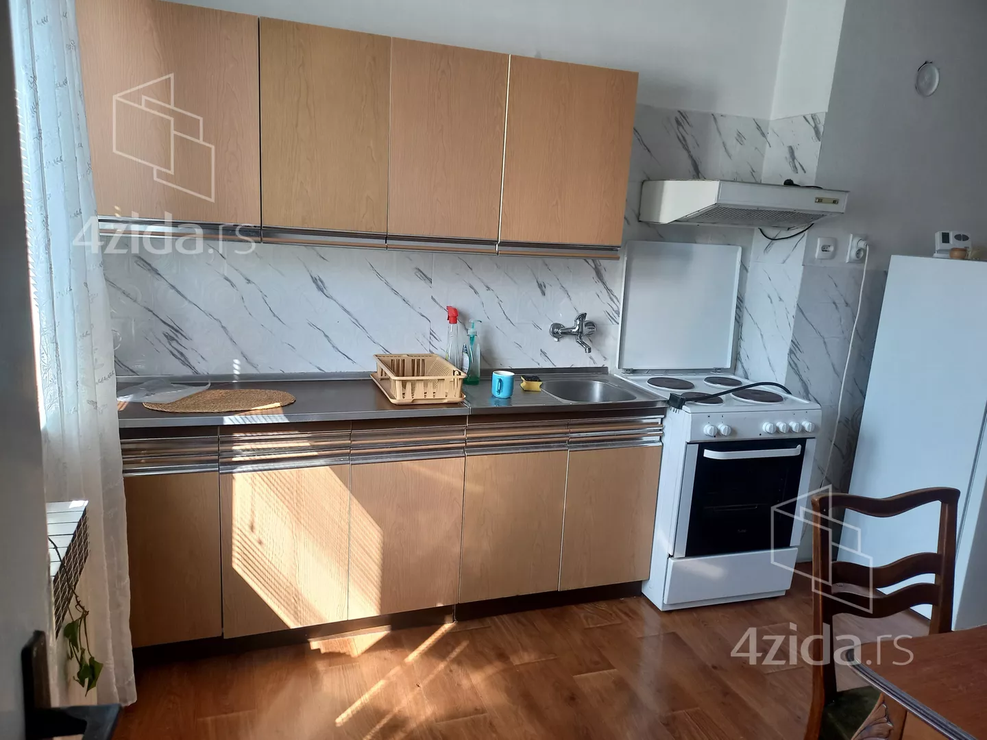 Dvosoban stan za izdavanje, Cara Dušana, 400€, 55m² — 2