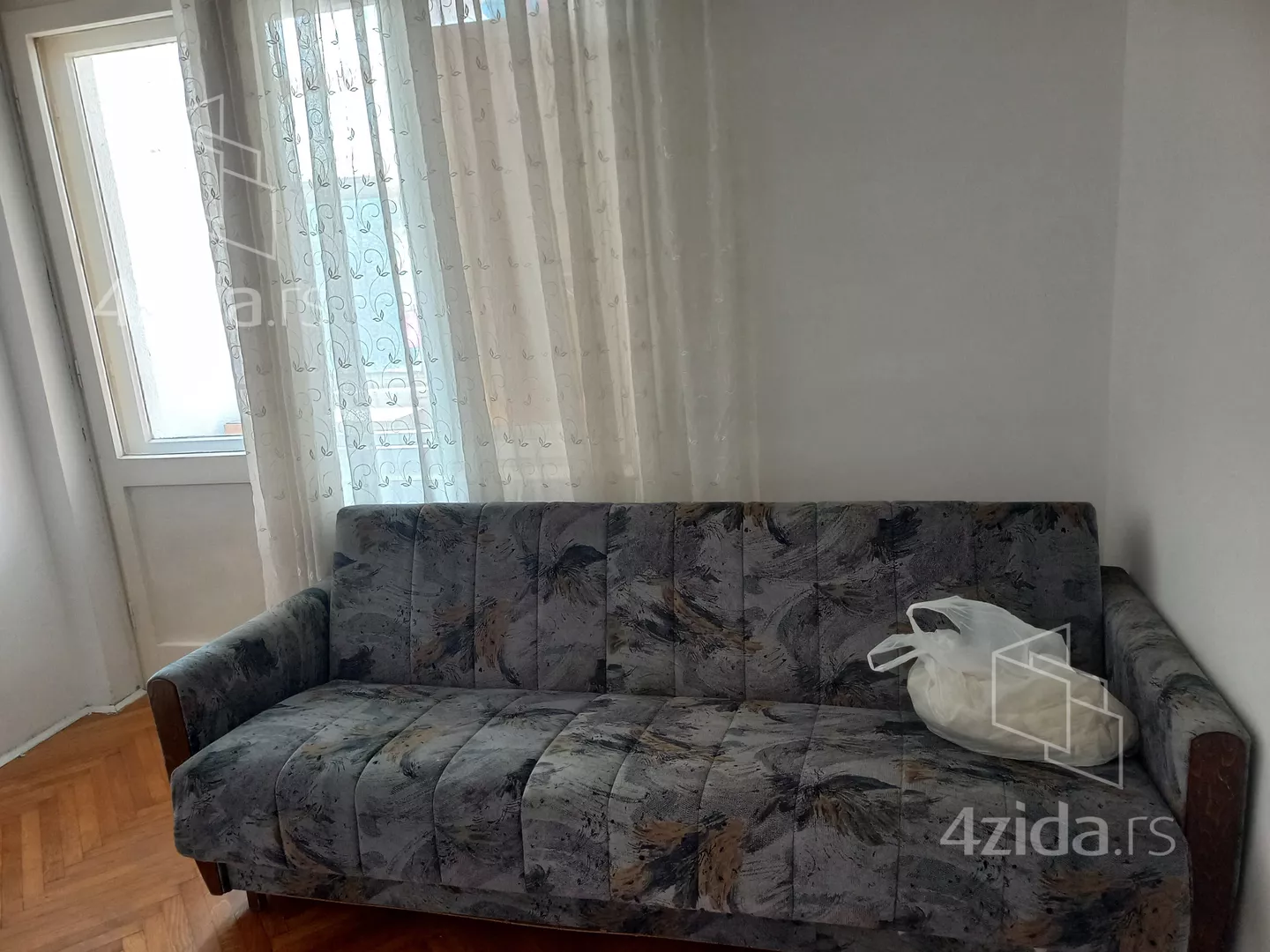 Dvosoban stan za izdavanje, Cara Dušana, 400€, 55m² — 11