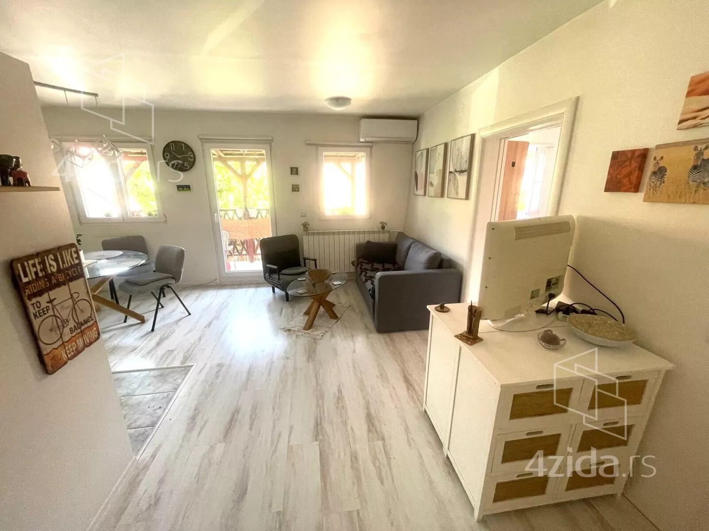 Dvosoban stan za izdavanje, Cvetkova Pijaca, 600€, 45m² — 9