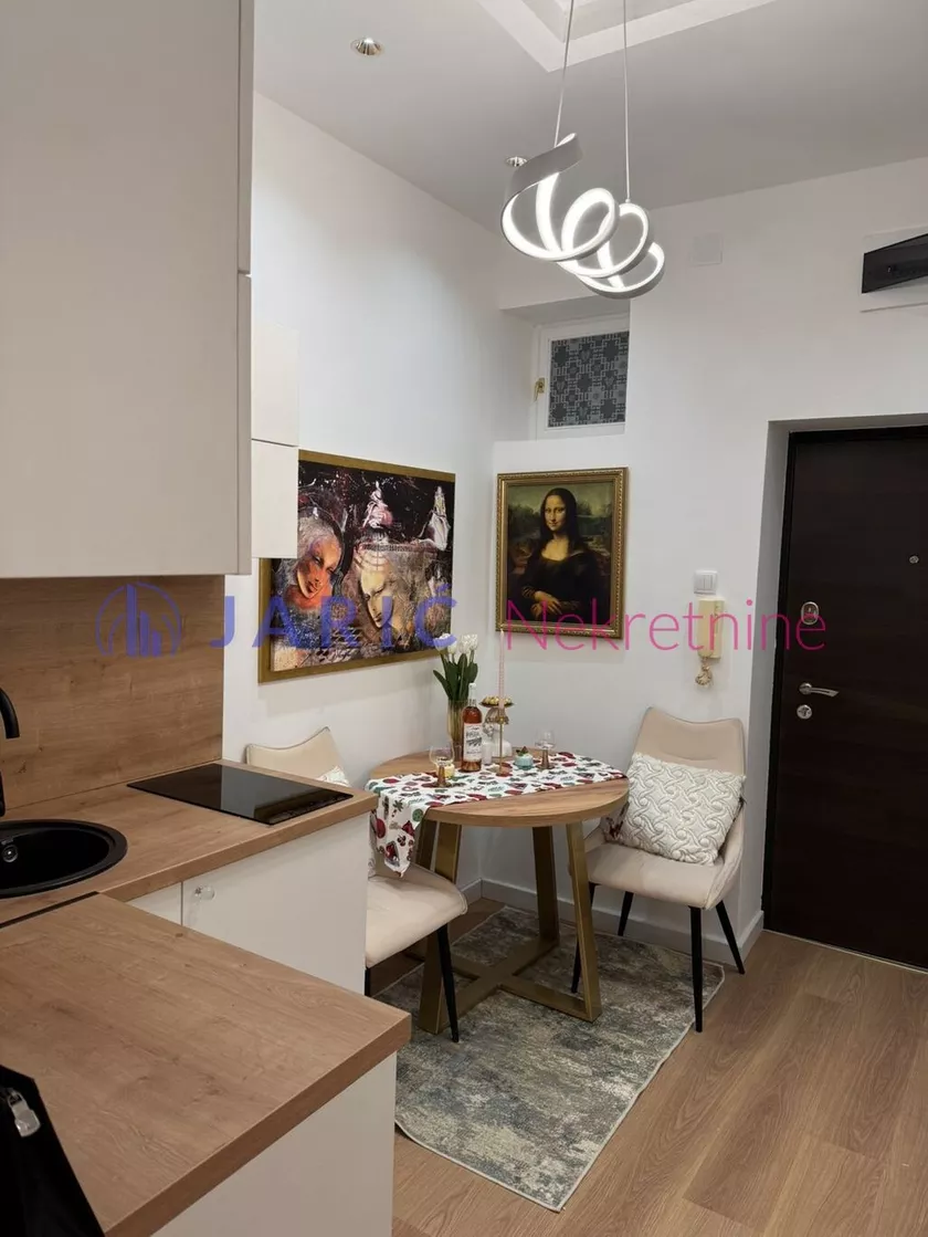 Dvosoban stan za izdavanje, Dimitrija Tucovića 21, 1.100€, 88m² — 4