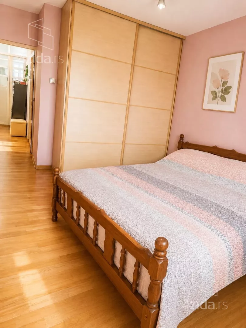Dvosoban stan za izdavanje, Dobračina, 800€, 62m² — 3