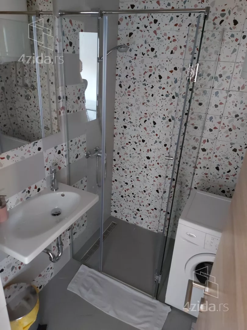 Dvosoban stan za izdavanje, Dr Ivana Ribara 177, 890€, 70m² — 8