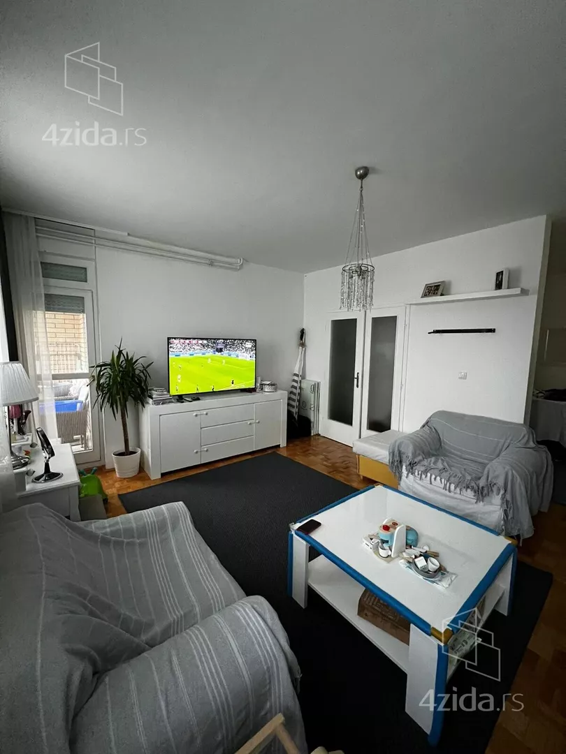 Dvosoban stan za izdavanje, Dušana Radovića 7a, 700€, 57m² — 4
