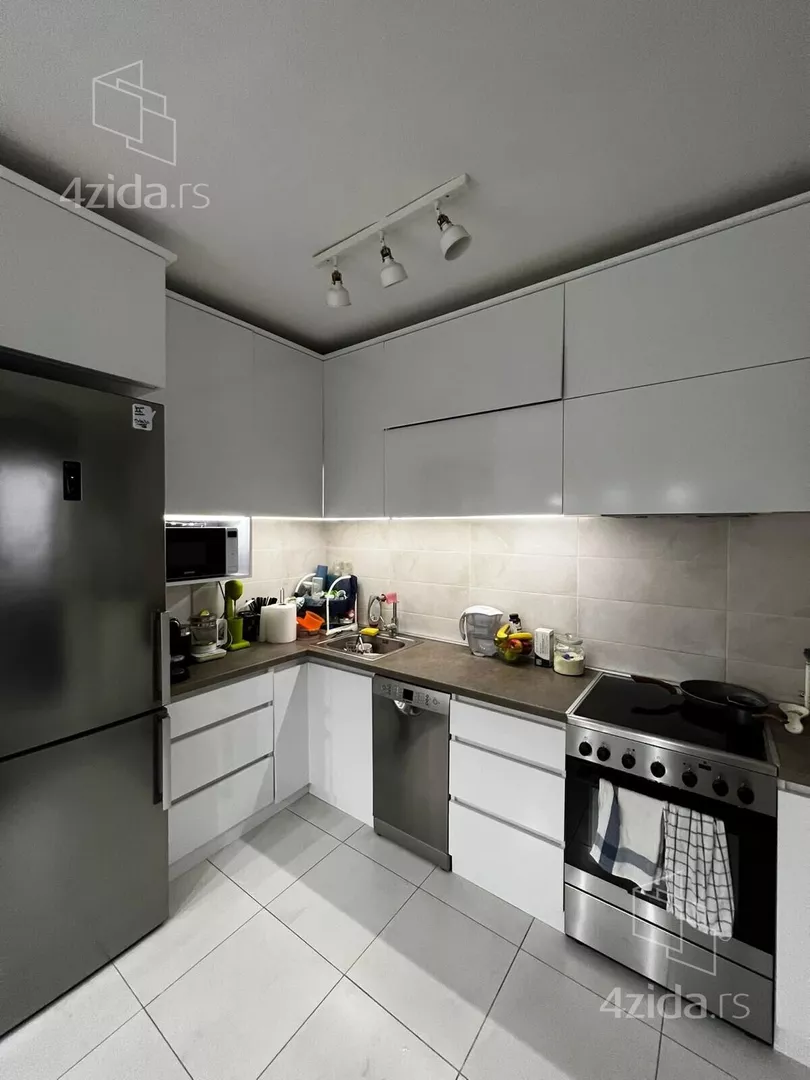 Dvosoban stan za izdavanje, Dušana Radovića 7a, 700€, 57m² — 9