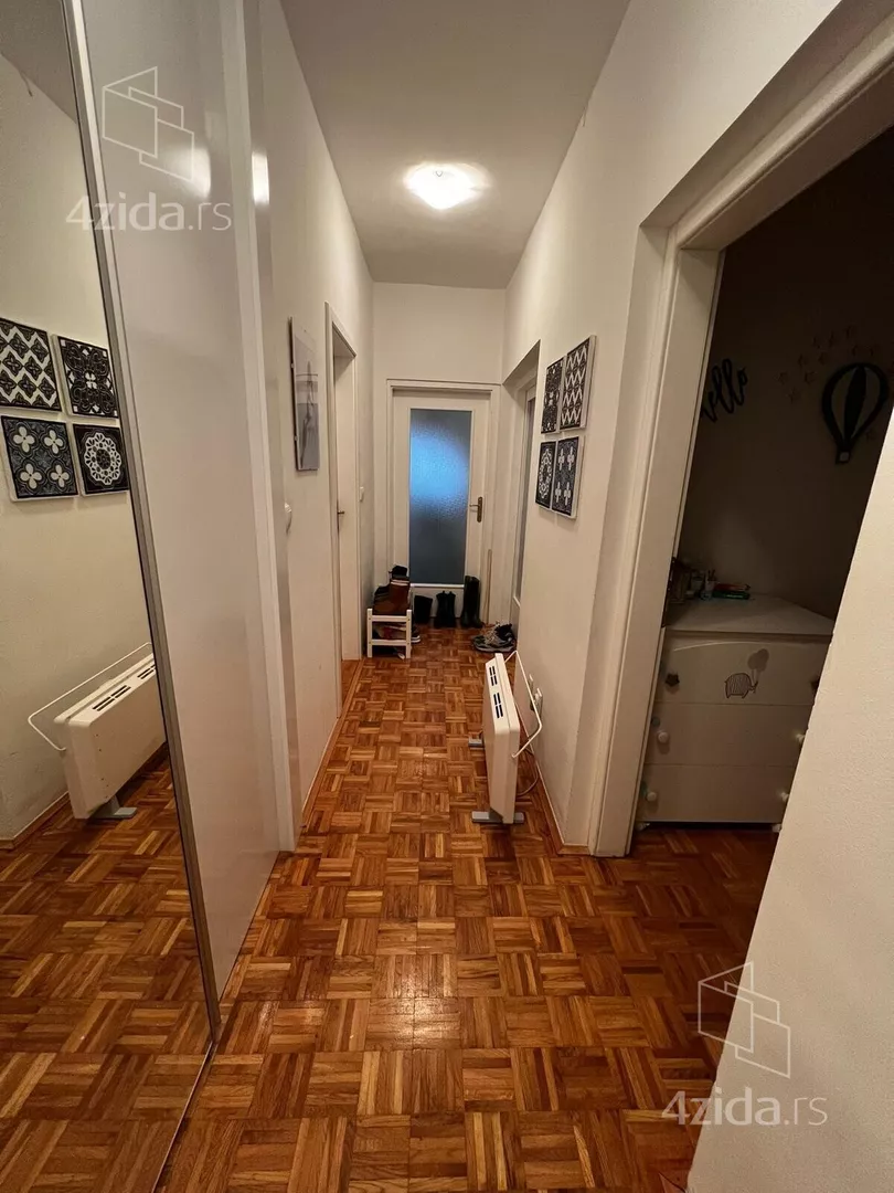 Dvosoban stan za izdavanje, Dušana Radovića 7a, 700€, 57m² — 14