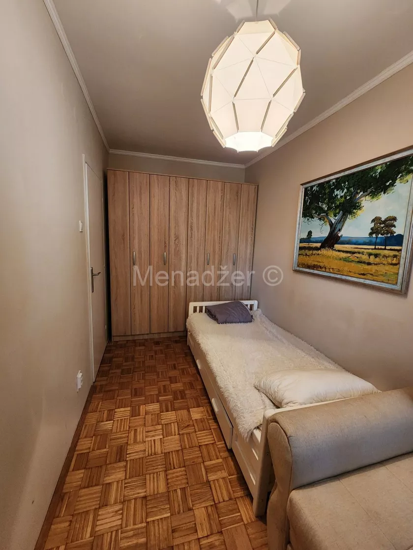 Dvosoban stan za izdavanje, Dubrovačka 24, 660€, 44m² — 4