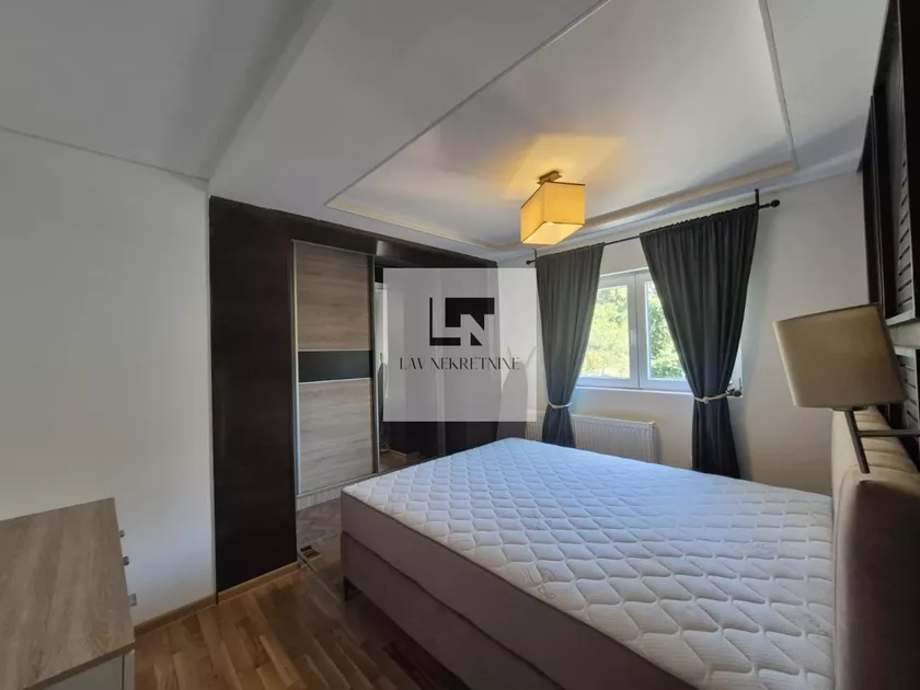 Dvosoban stan za izdavanje, Dukatska, 450€, 48m² — 5