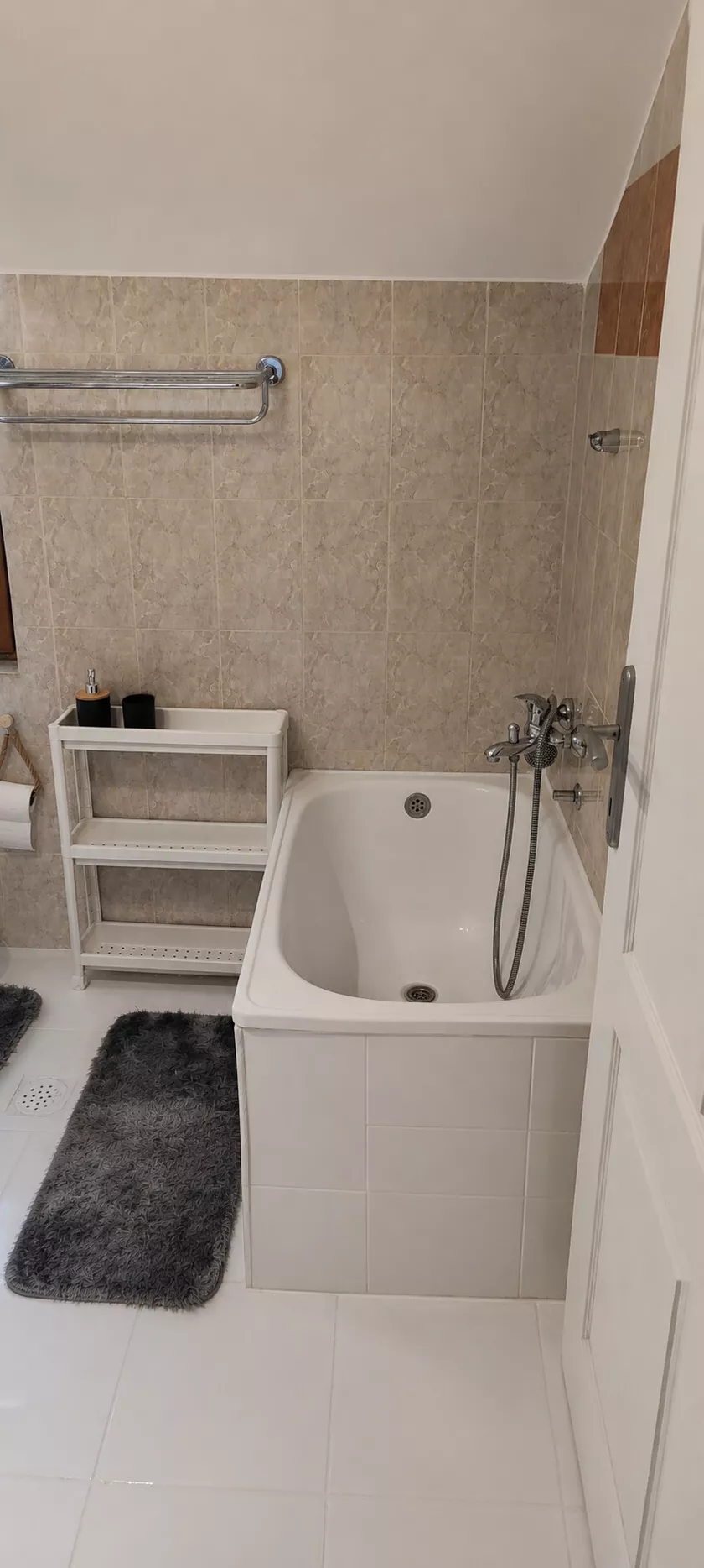 Dvosoban stan za izdavanje, Franca Bevka 22, 300€, 35m² — 4