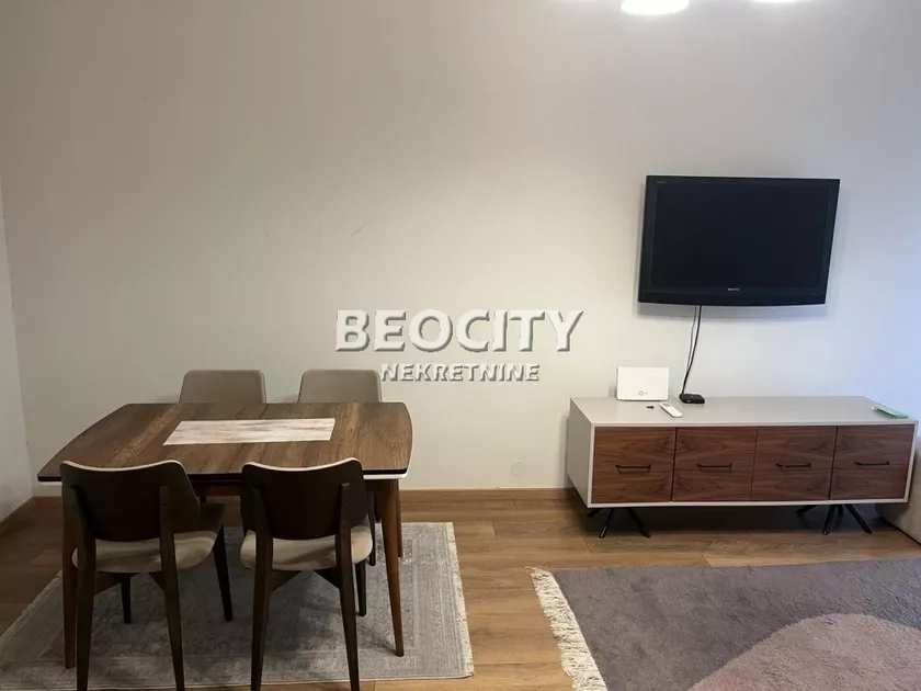 Dvosoban stan za izdavanje, Francuska, 1.050€, 55m² — 3