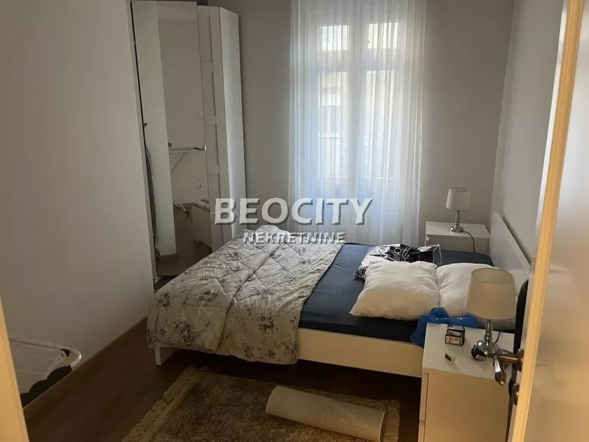 Dvosoban stan za izdavanje, Francuska, 1.050€, 55m² — 5