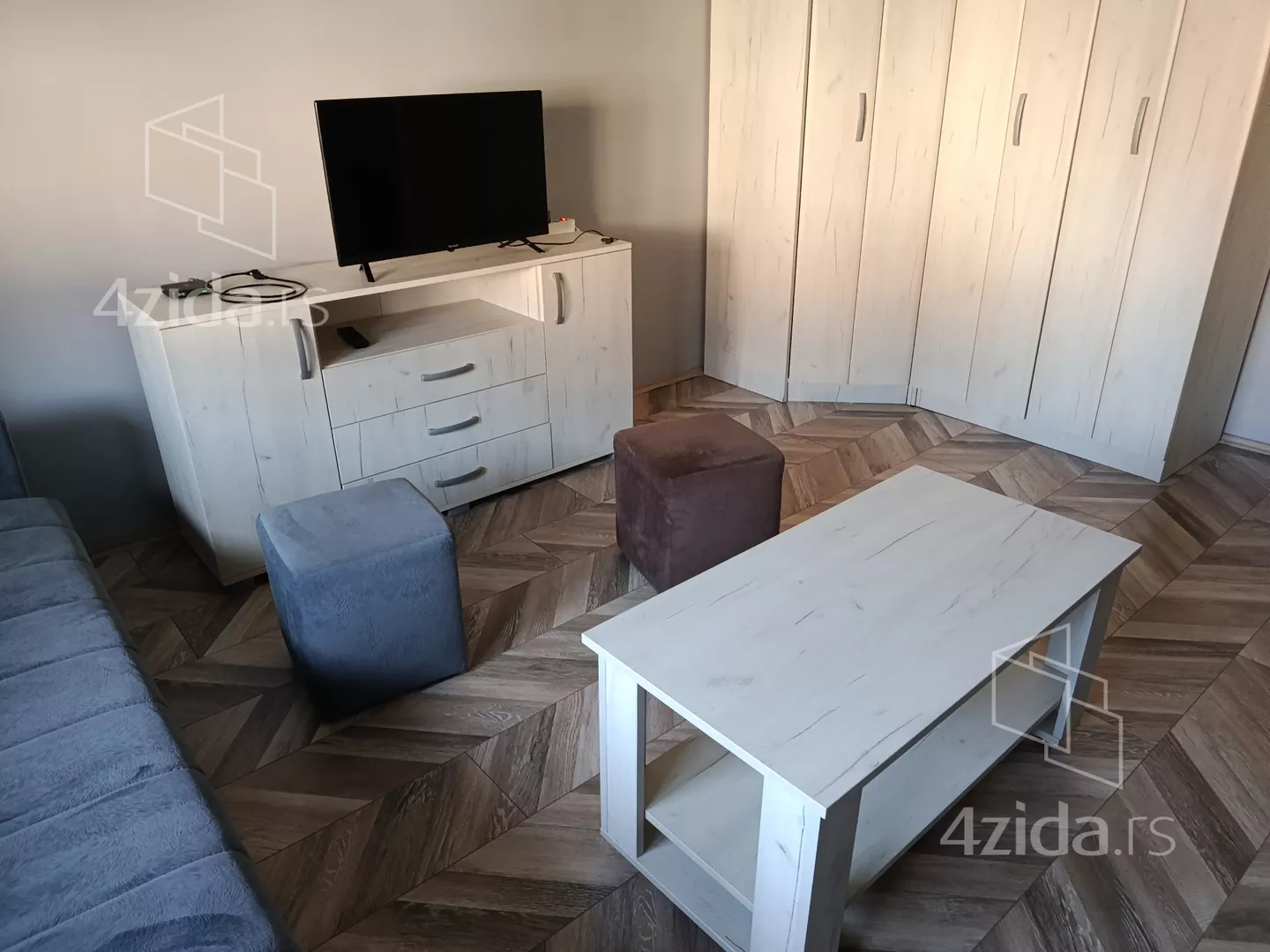 Dvosoban stan za izdavanje, Gorana Kovačića, 600€, 52m² — 9