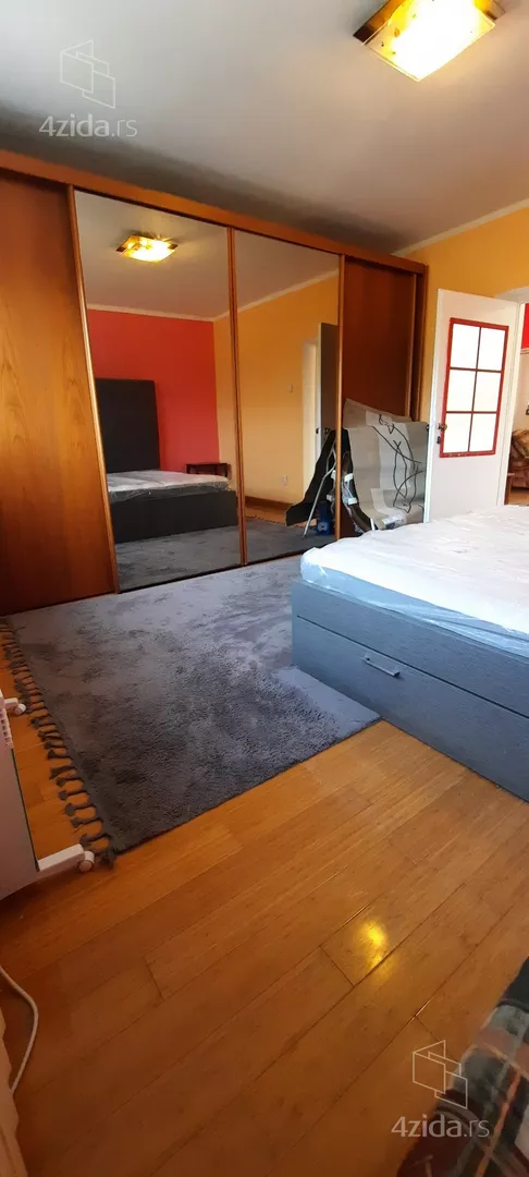 Dvosoban stan za izdavanje, Gornjogradska, 450€, 52m² — 12