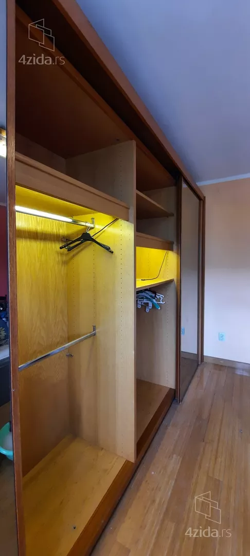Dvosoban stan za izdavanje, Gornjogradska, 450€, 52m² — 13