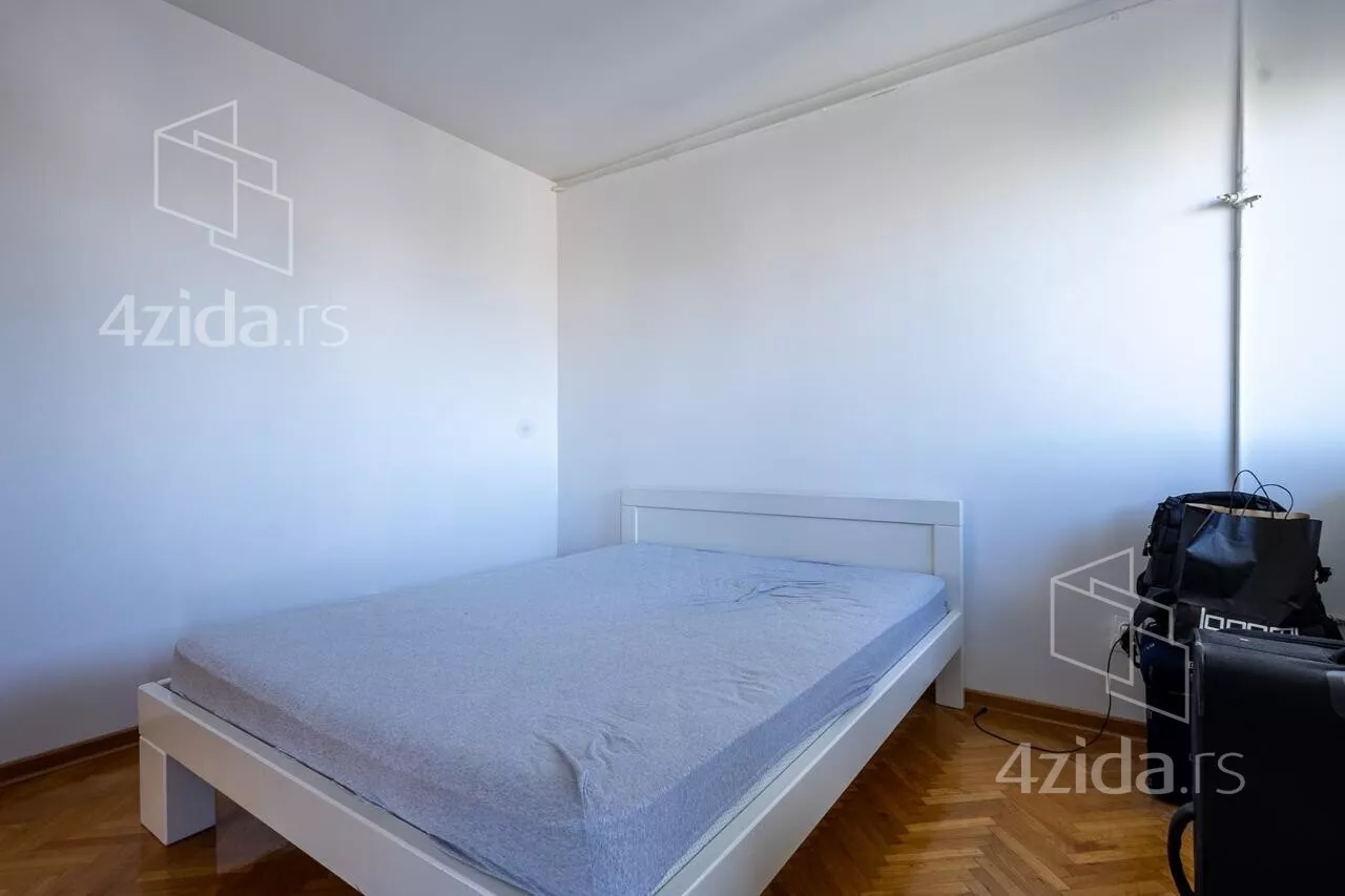 Dvosoban stan za izdavanje, Gospodar-Jovanova 39, 1.200€, 64m² — 8
