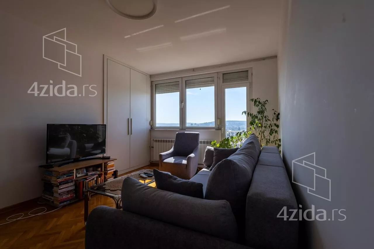 Dvosoban stan za izdavanje, Gospodar-Jovanova 39, 1.200€, 64m² — 10