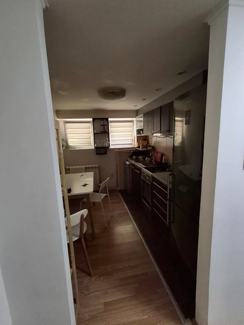 Dvosoban stan za izdavanje, Kalvarija, 500€, 40m² — 3
