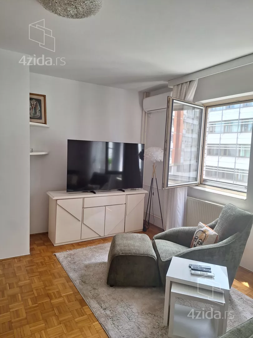 Dvosoban stan za izdavanje, Kneza Danila 22, 1.200€, 55m² — 3