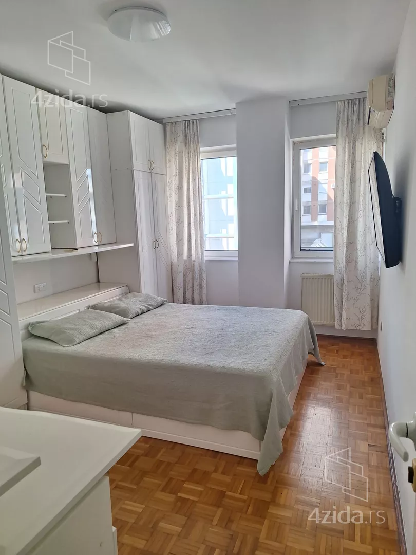 Dvosoban stan za izdavanje, Kneza Danila 22, 1.200€, 55m² — 11
