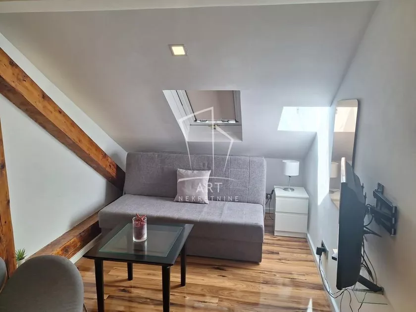 Dvosoban stan za izdavanje, Kneza Mihaila, 600€, 42m² — 2